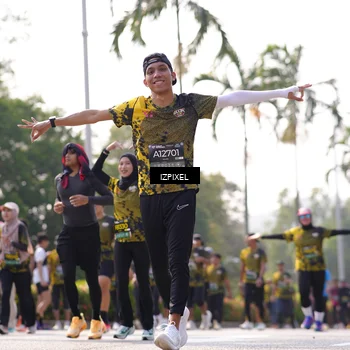 Runner Photo 6579473