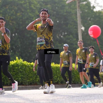 Runner Photo 6579673