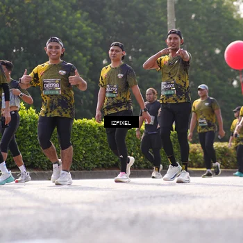 Runner Photo 6579687