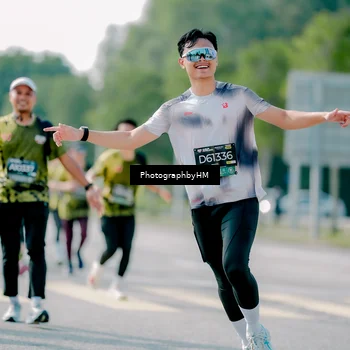 Runner Photo 6579767