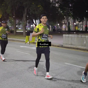 Runner Photo 6579836
