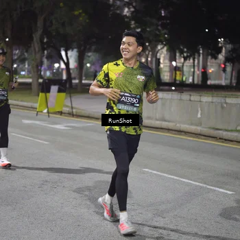 Runner Photo 6579879