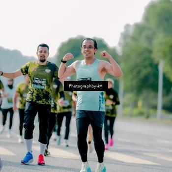 Runner Photo 6579923