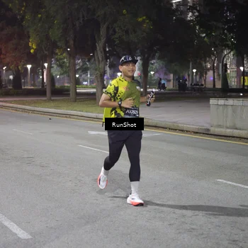 Runner Photo 6579942