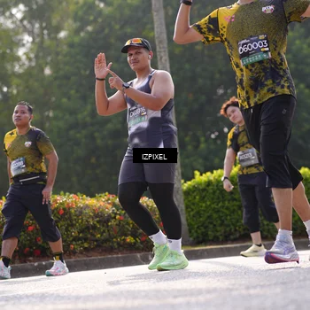 Runner Photo 6579969