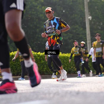 Runner Photo 6579973