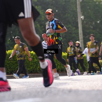 Runner Photo 6579976