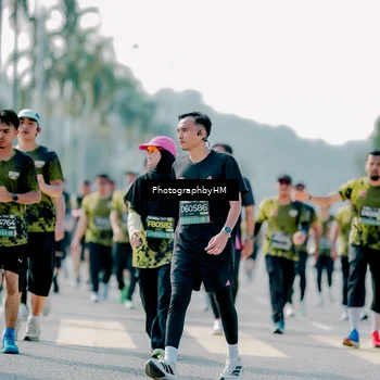 Runner Photo 6580001