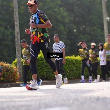 Runner Photo 6580013