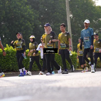 Runner Photo 6580016