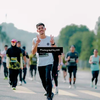 Runner Photo 6580031