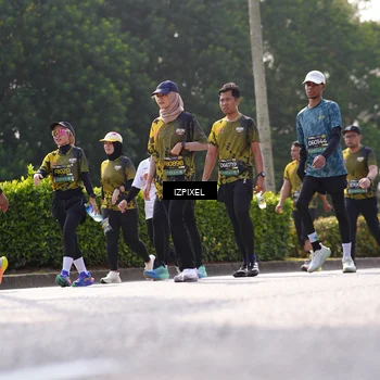 Runner Photo 6580032