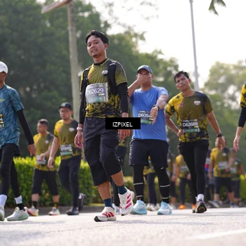 Runner Photo 6580039