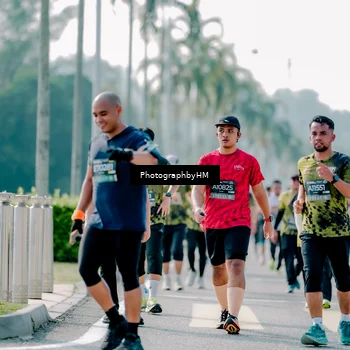 Runner Photo 6580100