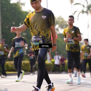 Runner Photo 6580345