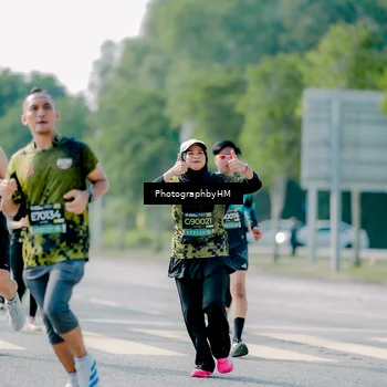 Runner Photo 6580410