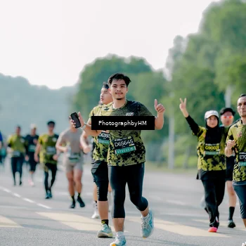 Runner Photo 6580444