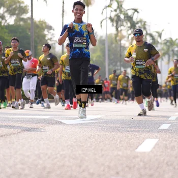 Runner Photo 6580575