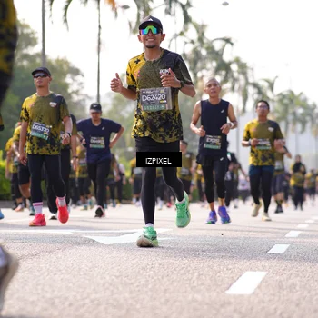 Runner Photo 6580654