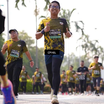 Runner Photo 6580717