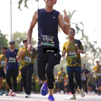 Runner Photo 6580743