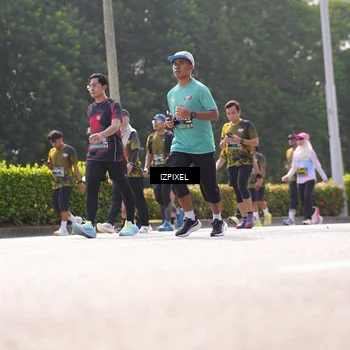 Runner Photo 6580989