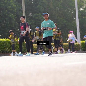 Runner Photo 6580991
