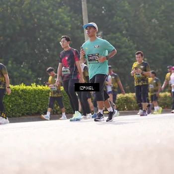 Runner Photo 6581038