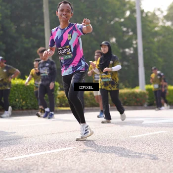 Runner Photo 6581393