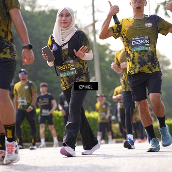 Runner Photo 6582002