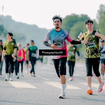 Runner Photo 6582056