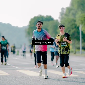 Runner Photo 6582066