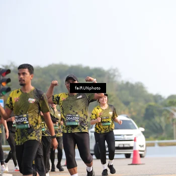 Runner Photo 6582188