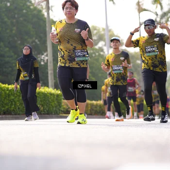 Runner Photo 6582193
