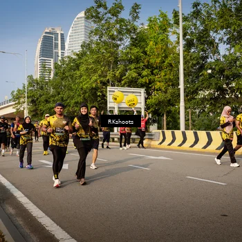 Runner Photo 6582243