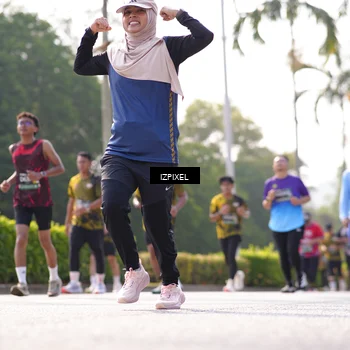 Runner Photo 6582245