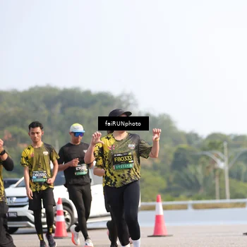 Runner Photo 6582267