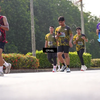 Runner Photo 6582336