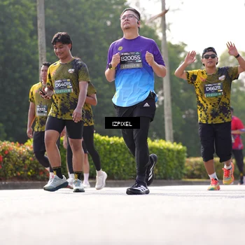 Runner Photo 6582337