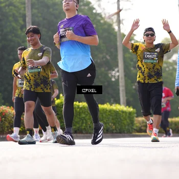 Runner Photo 6582449