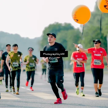 Runner Photo 6582542