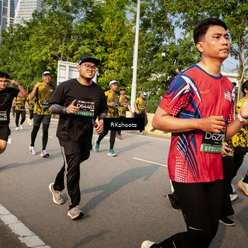 Runner Photo 6582666