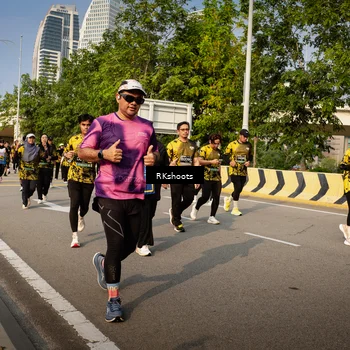 Runner Photo 6582688
