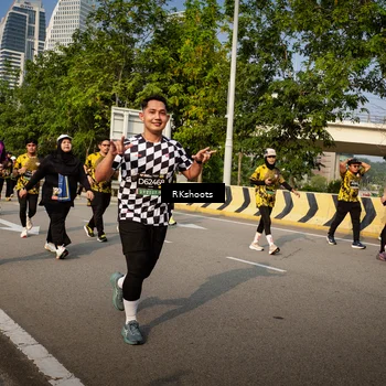 Runner Photo 6582723