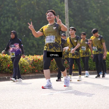 Runner Photo 6582737