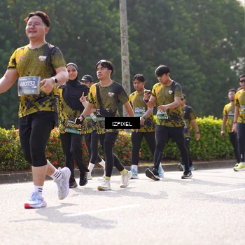 Runner Photo 6582757