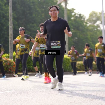 Runner Photo 6582815