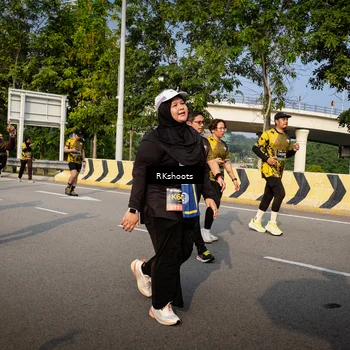Runner Photo 6582838