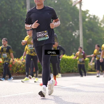Runner Photo 6582842