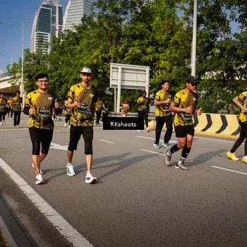 Runner Photo 6582878